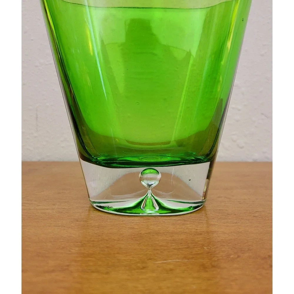 Controlled Bubble Emerald Green Oval‎ Glass Vase - Better Homes & Gardens FTD